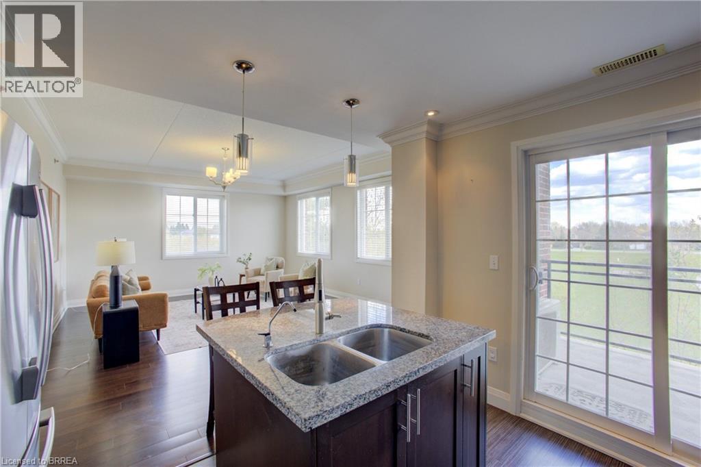 #316 1440 GORDON Street - 28