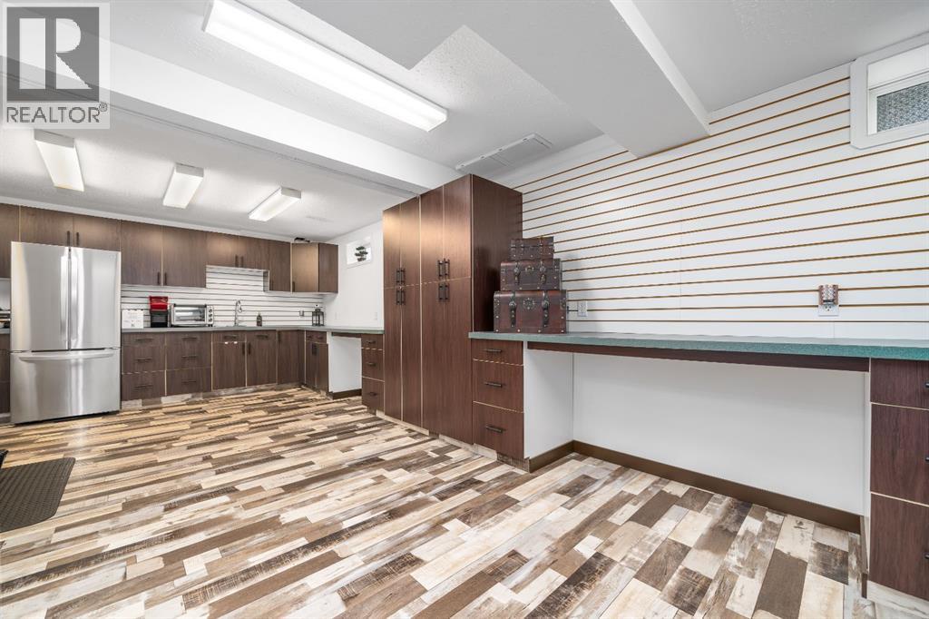 1630 31 Street SE - Image 25