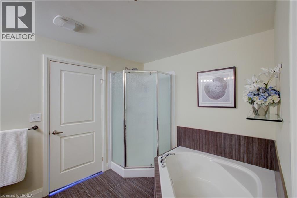 #316 1440 GORDON Street - 15
