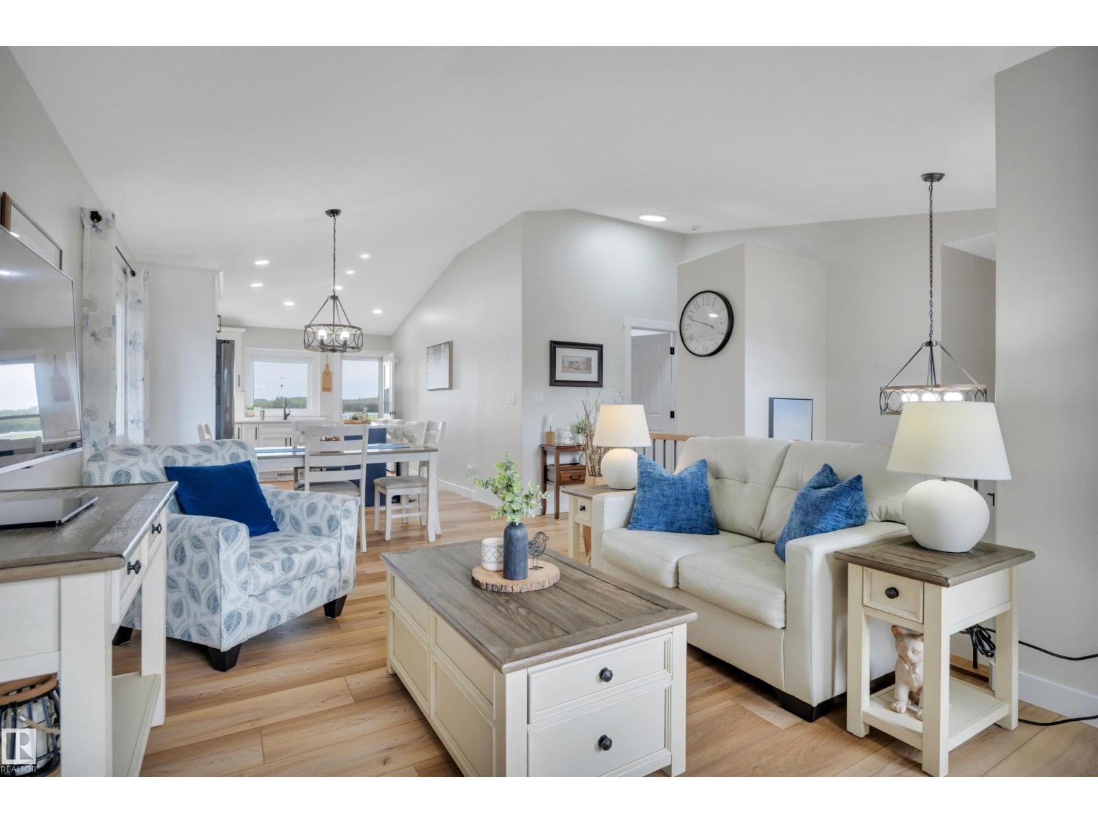 9 Westview DR - 10
