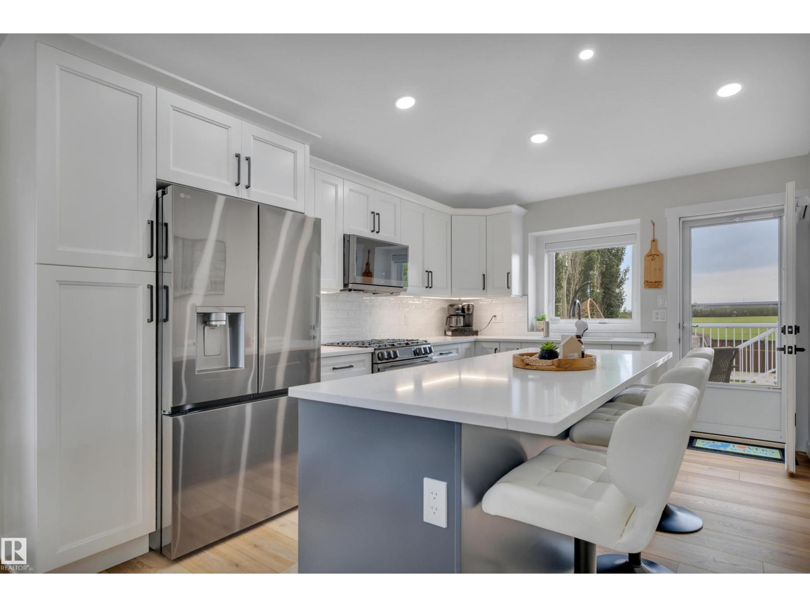 9 Westview DR - 13