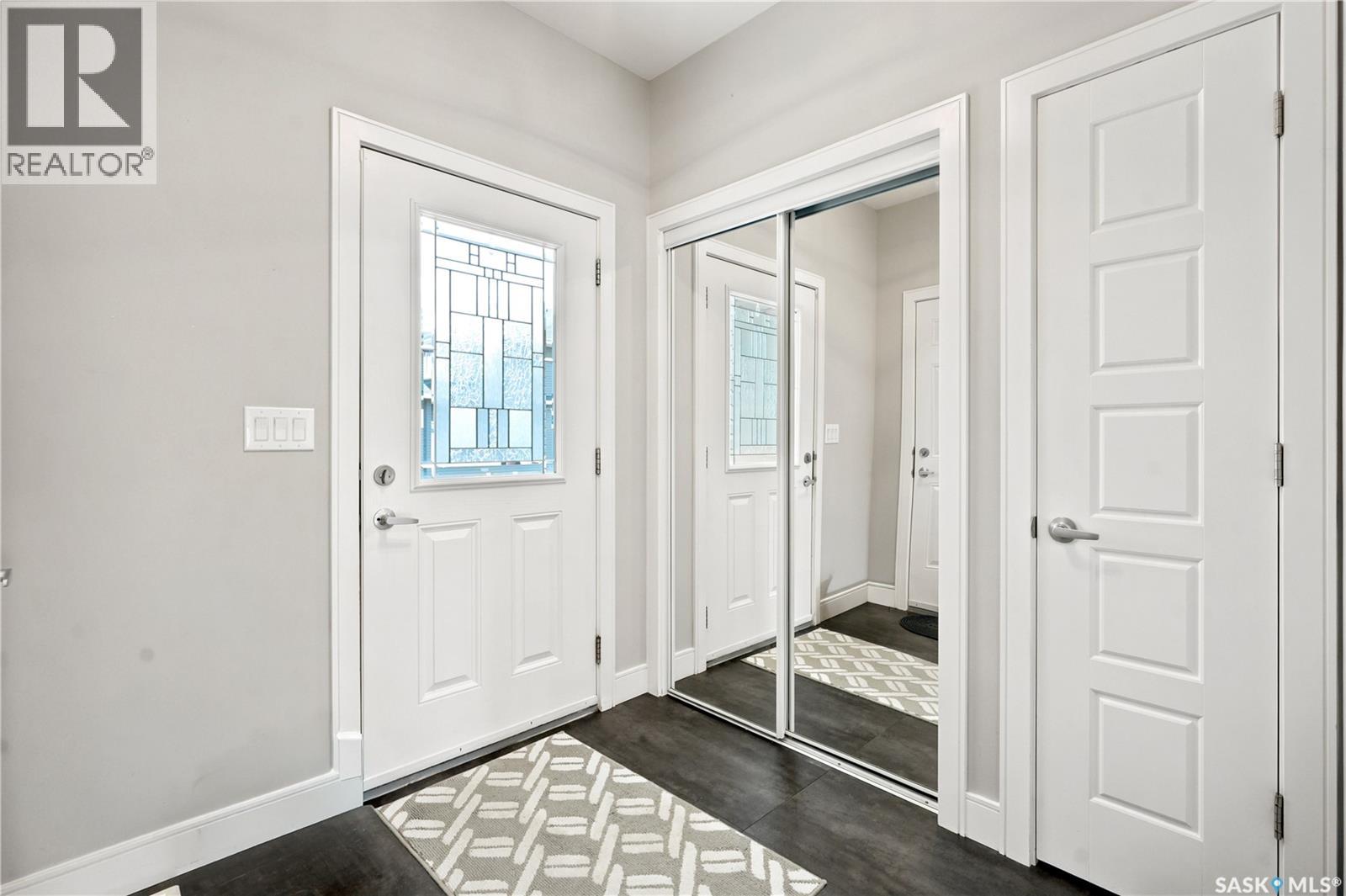 #21 115 Veltkamp CRESCENT - 2