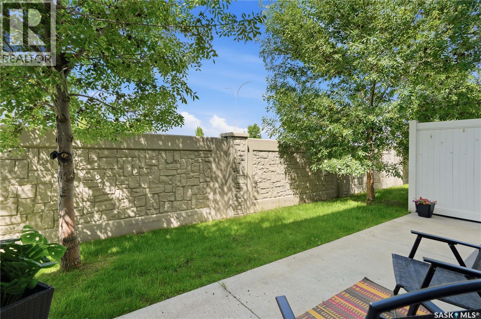 #21 115 Veltkamp CRESCENT - 18