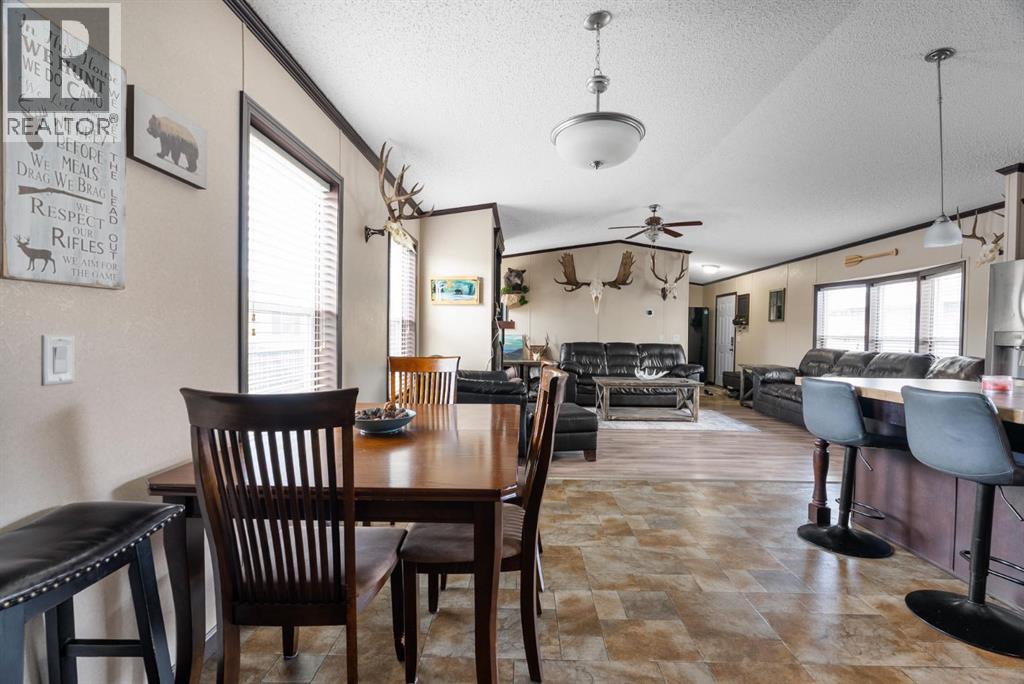360 GRENFELL Crescent - 10
