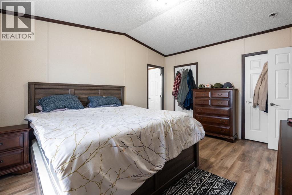 360 GRENFELL Crescent - 12
