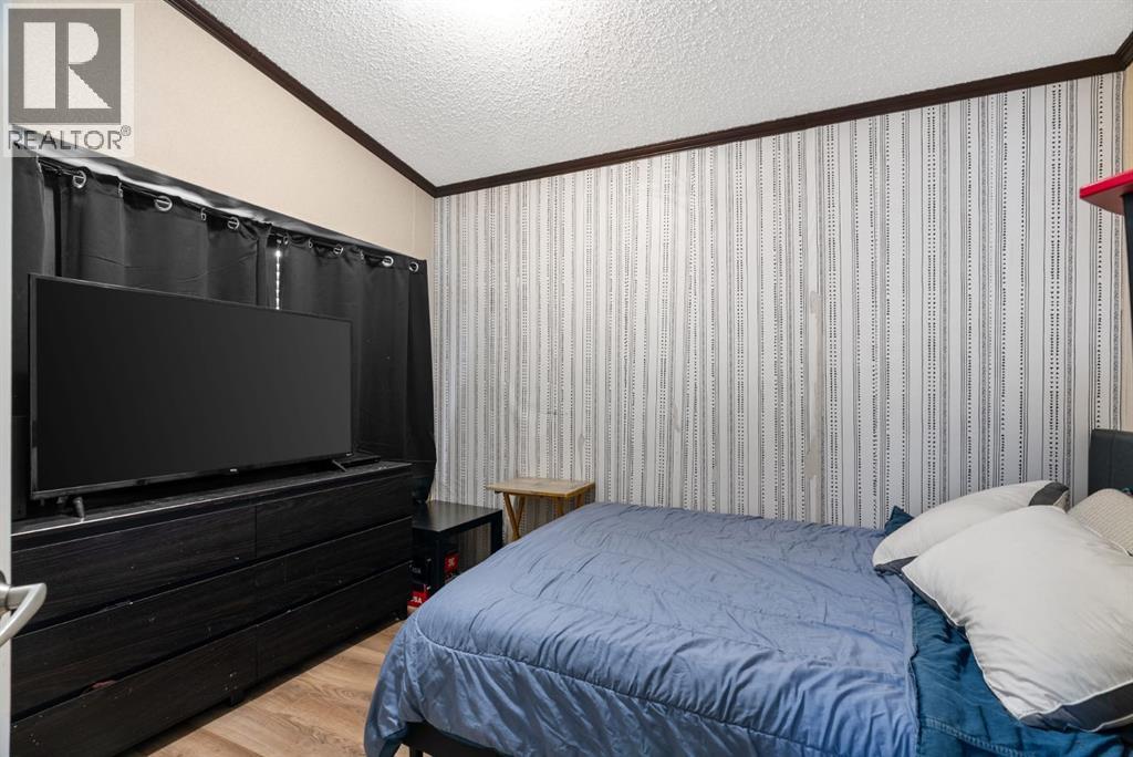 360 GRENFELL Crescent - 16