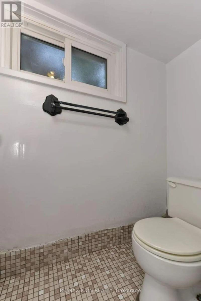 525 GROSVENOR STREET - Image 42