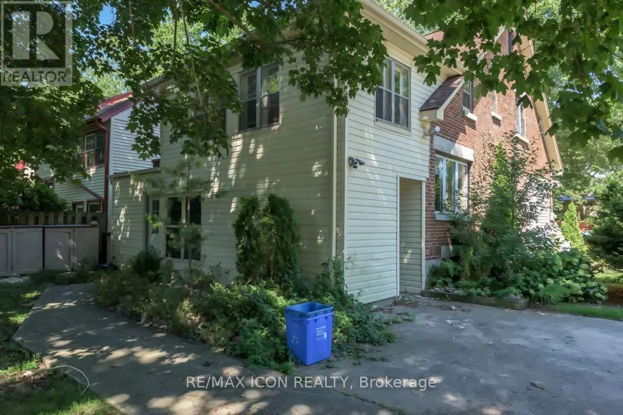 525 GROSVENOR STREET - Image 7