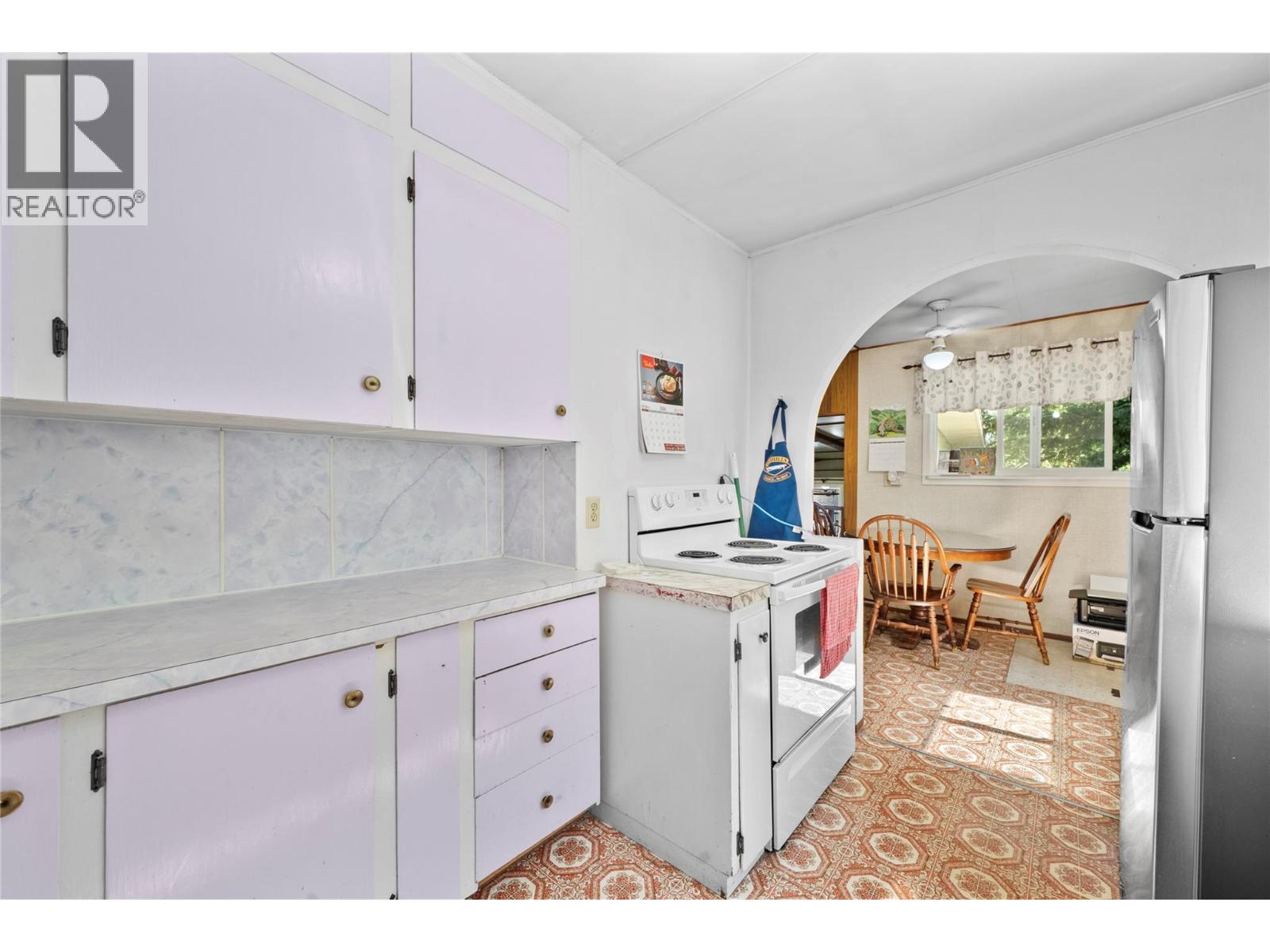 1281 LITTLE SHUSWAP LAKE Road - 29