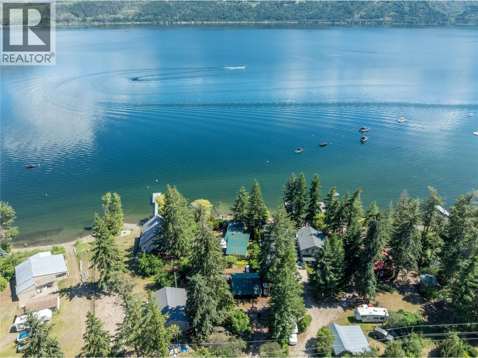 1281 LITTLE SHUSWAP LAKE Road - 46