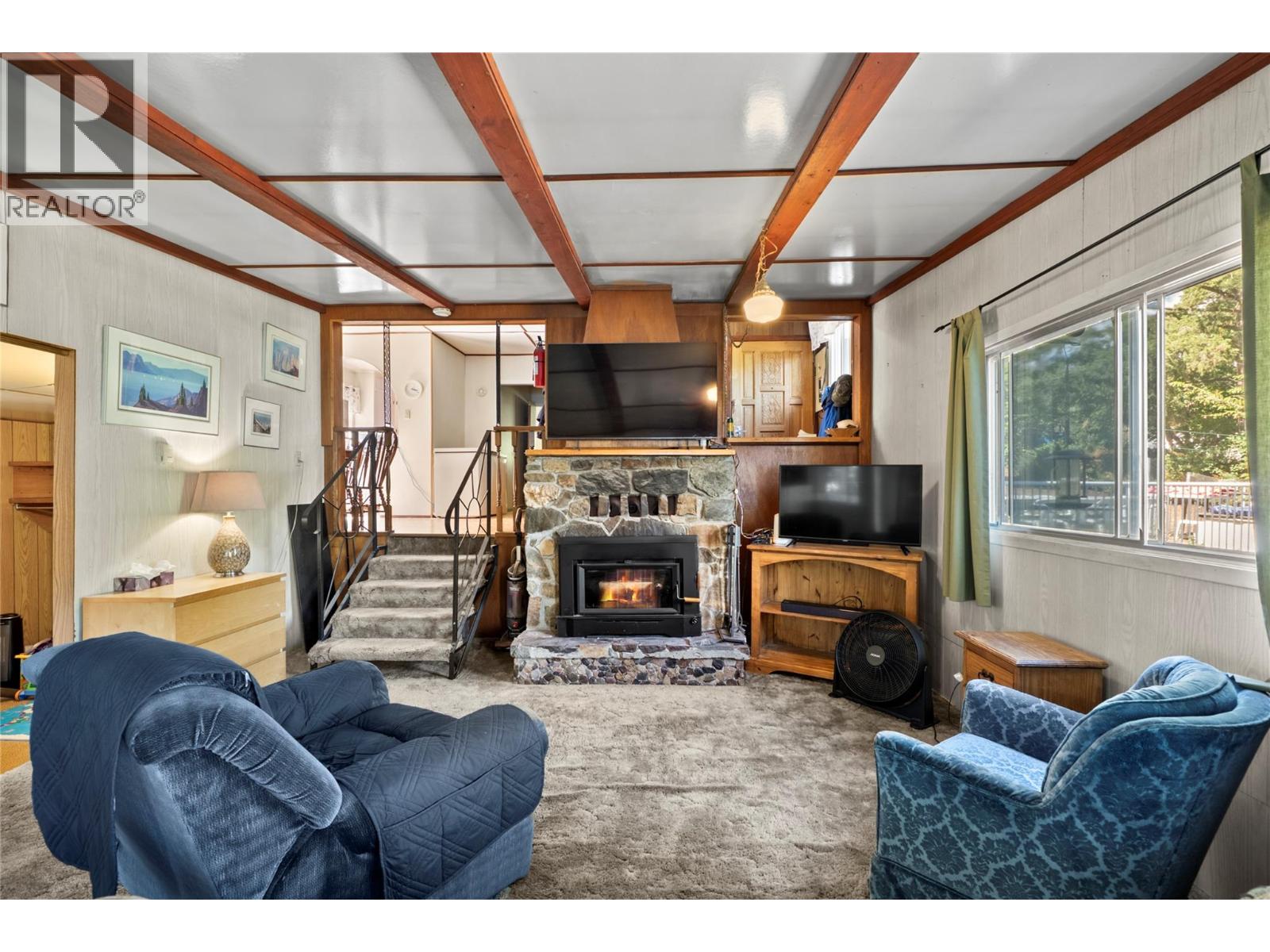 1281 LITTLE SHUSWAP LAKE Road - 20