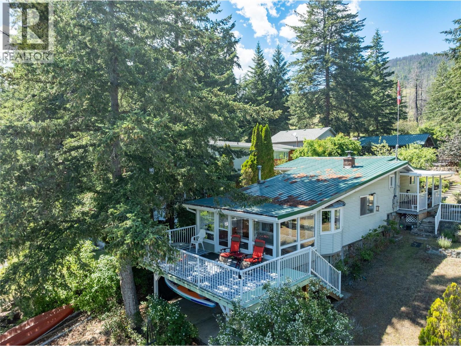 1281 LITTLE SHUSWAP LAKE Road - 10