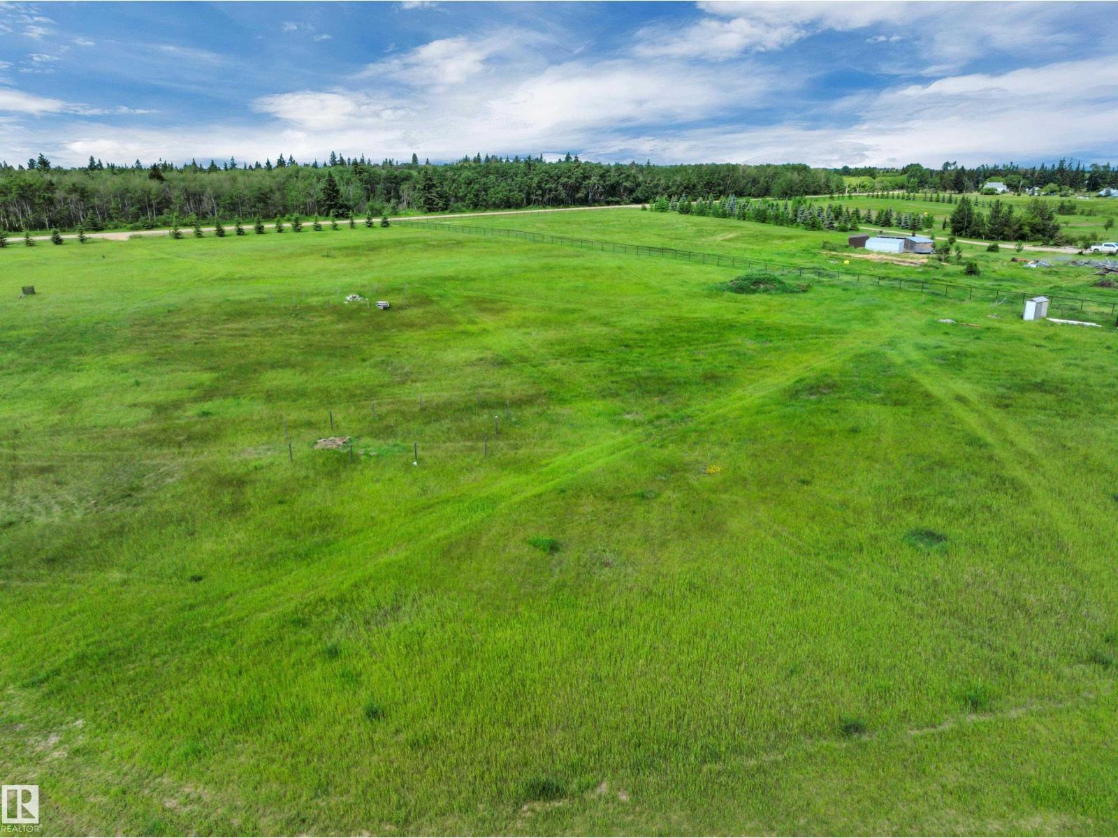 471025 Range Rd 242A — photo 15