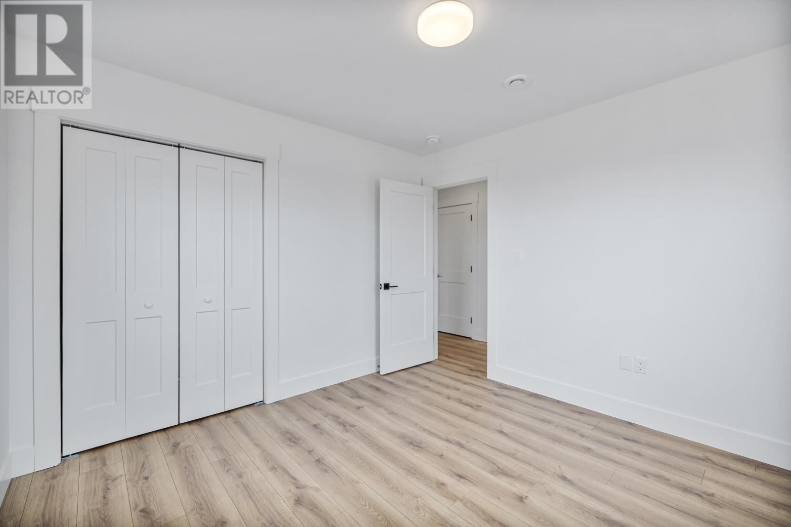 35 Paddington Avenue - 30