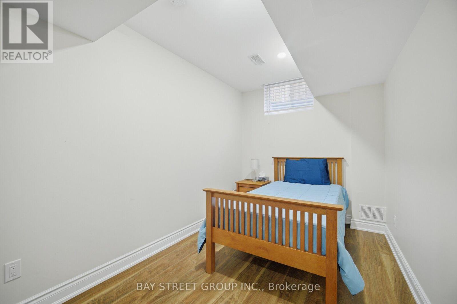 66 MILBY CRESCENT - 25