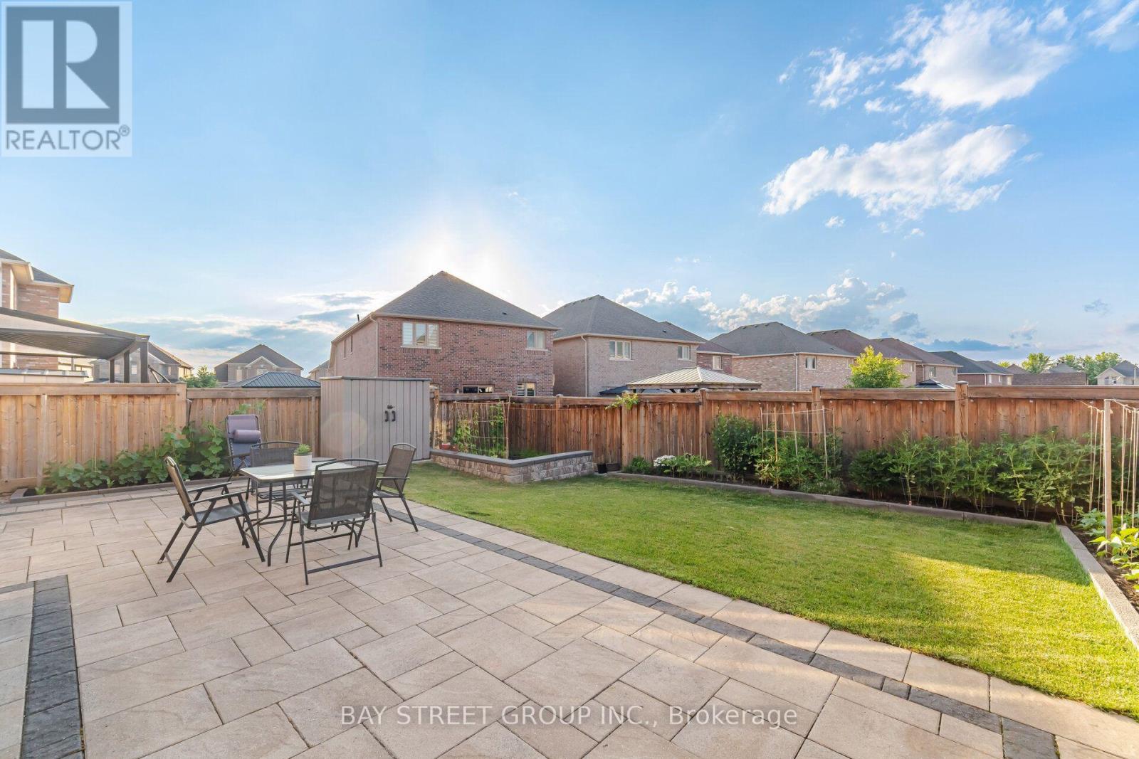 66 MILBY CRESCENT - 33