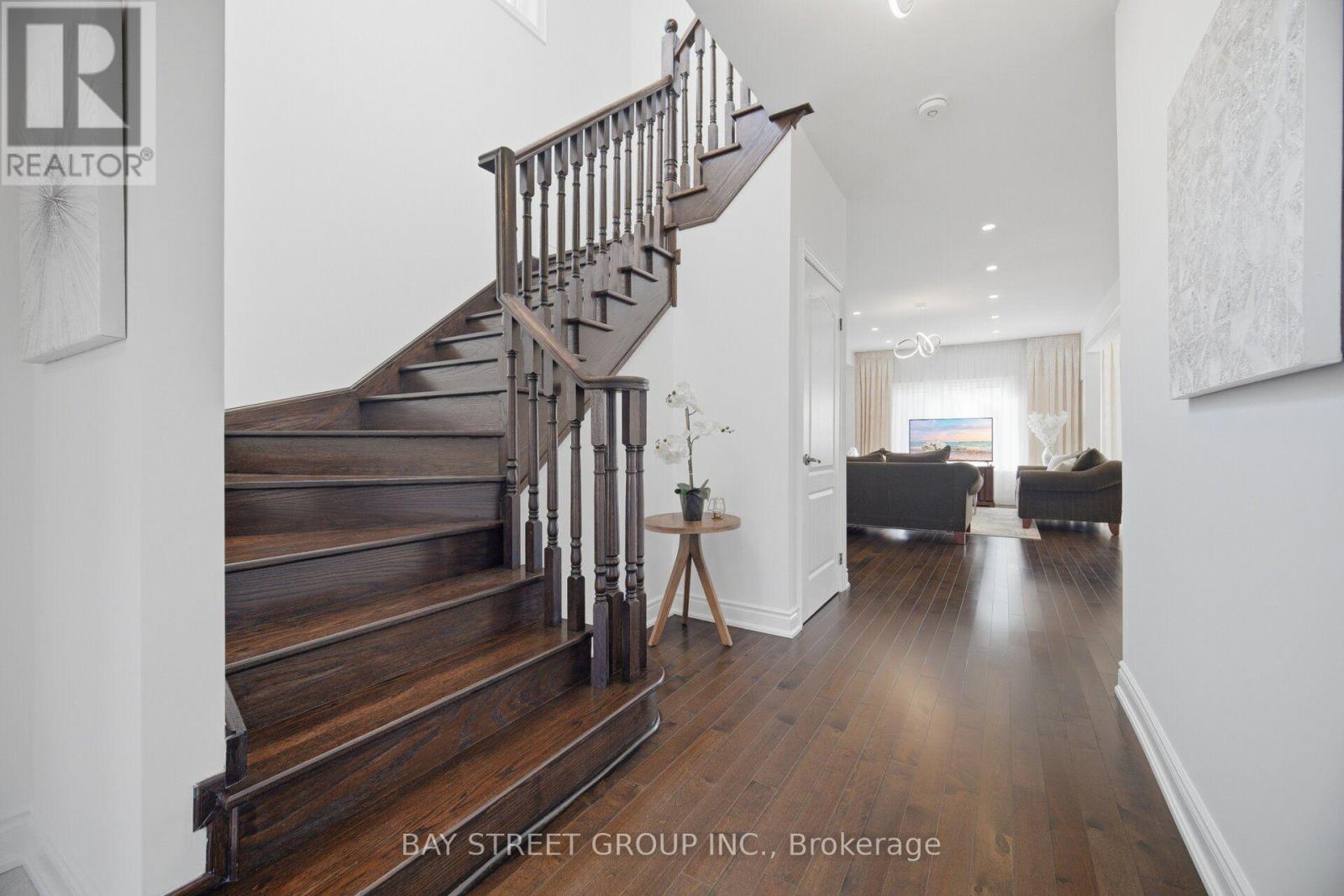 66 MILBY CRESCENT - 4