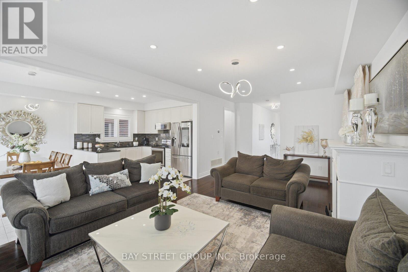 66 MILBY CRESCENT - 6