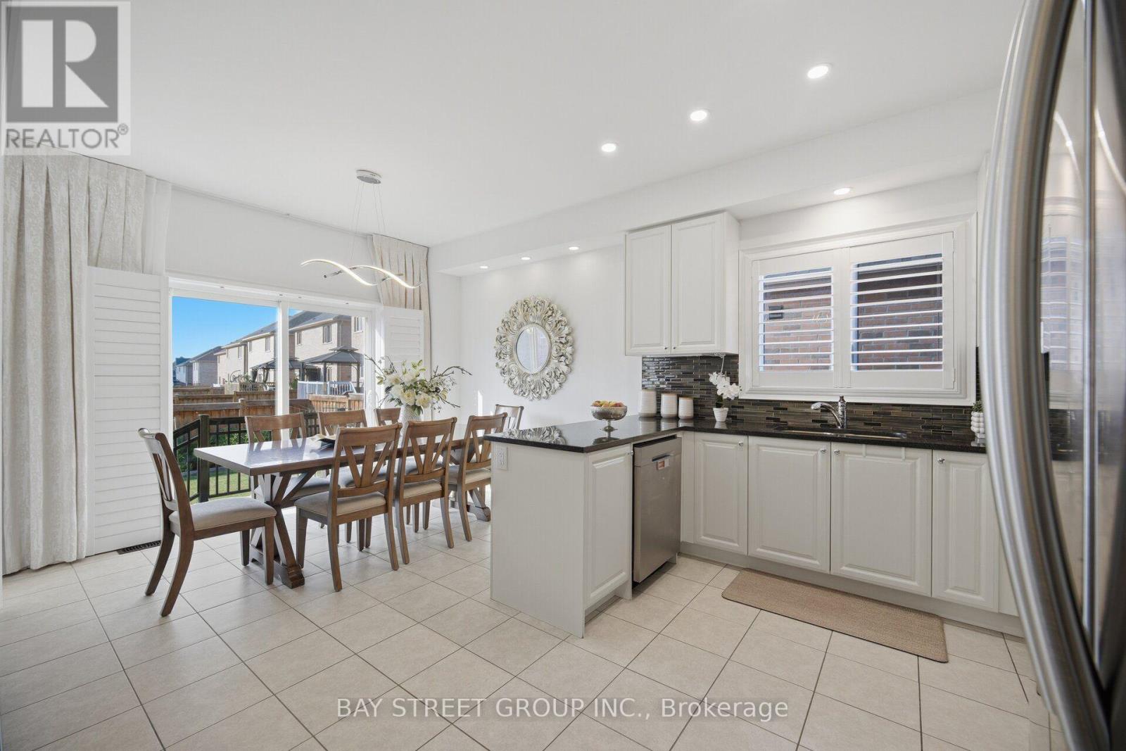 66 MILBY CRESCENT - 9