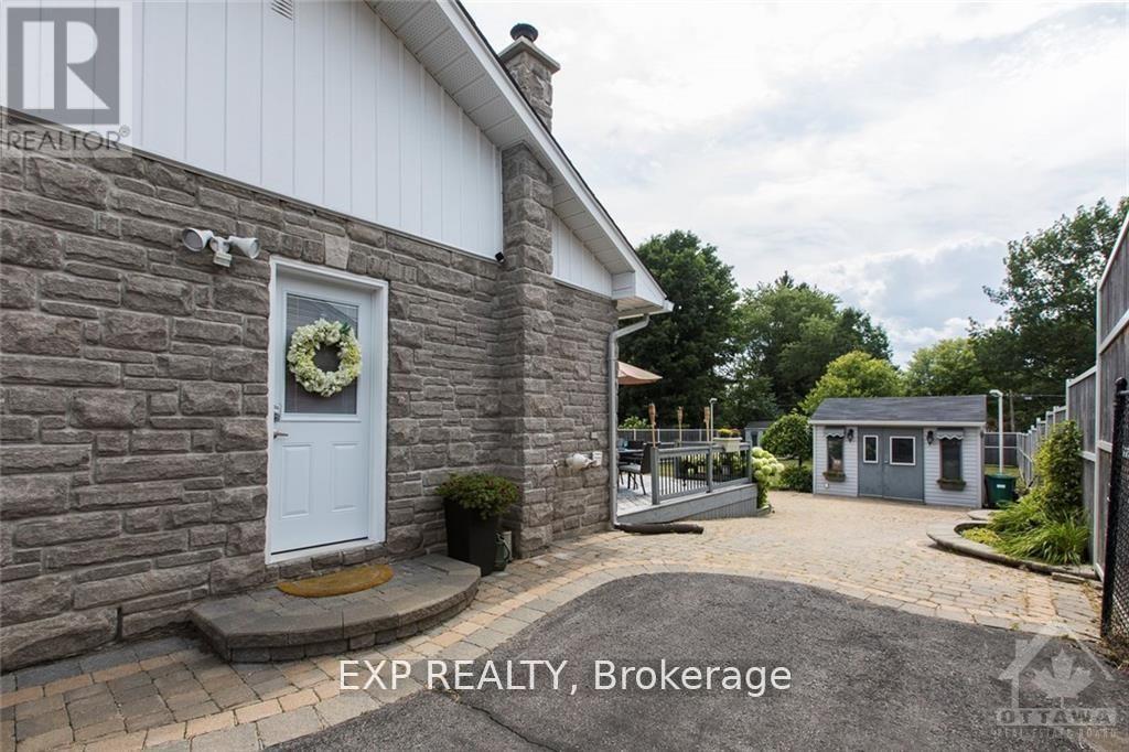 28 APPLEFORD STREET, Ottawa. Luxury613. By Peter Sagos - Image 27