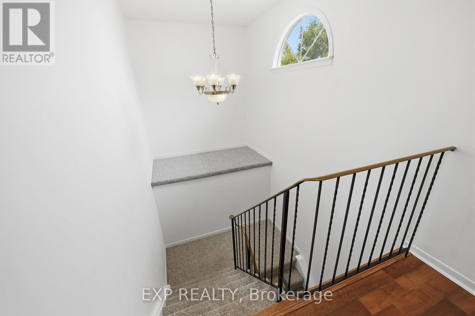 793 LITTLESTONE CRESCENT - 11