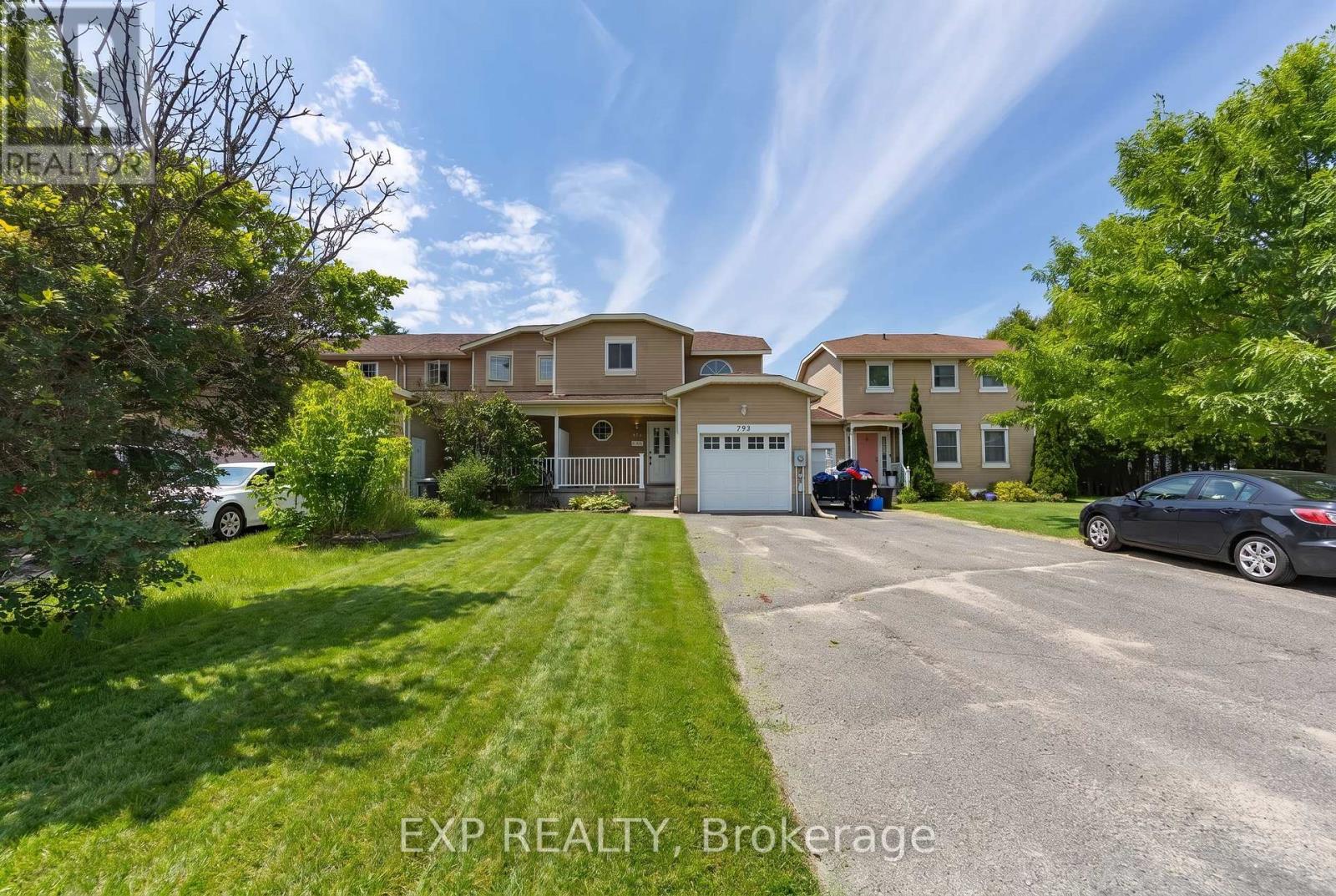 793 LITTLESTONE CRESCENT - 2