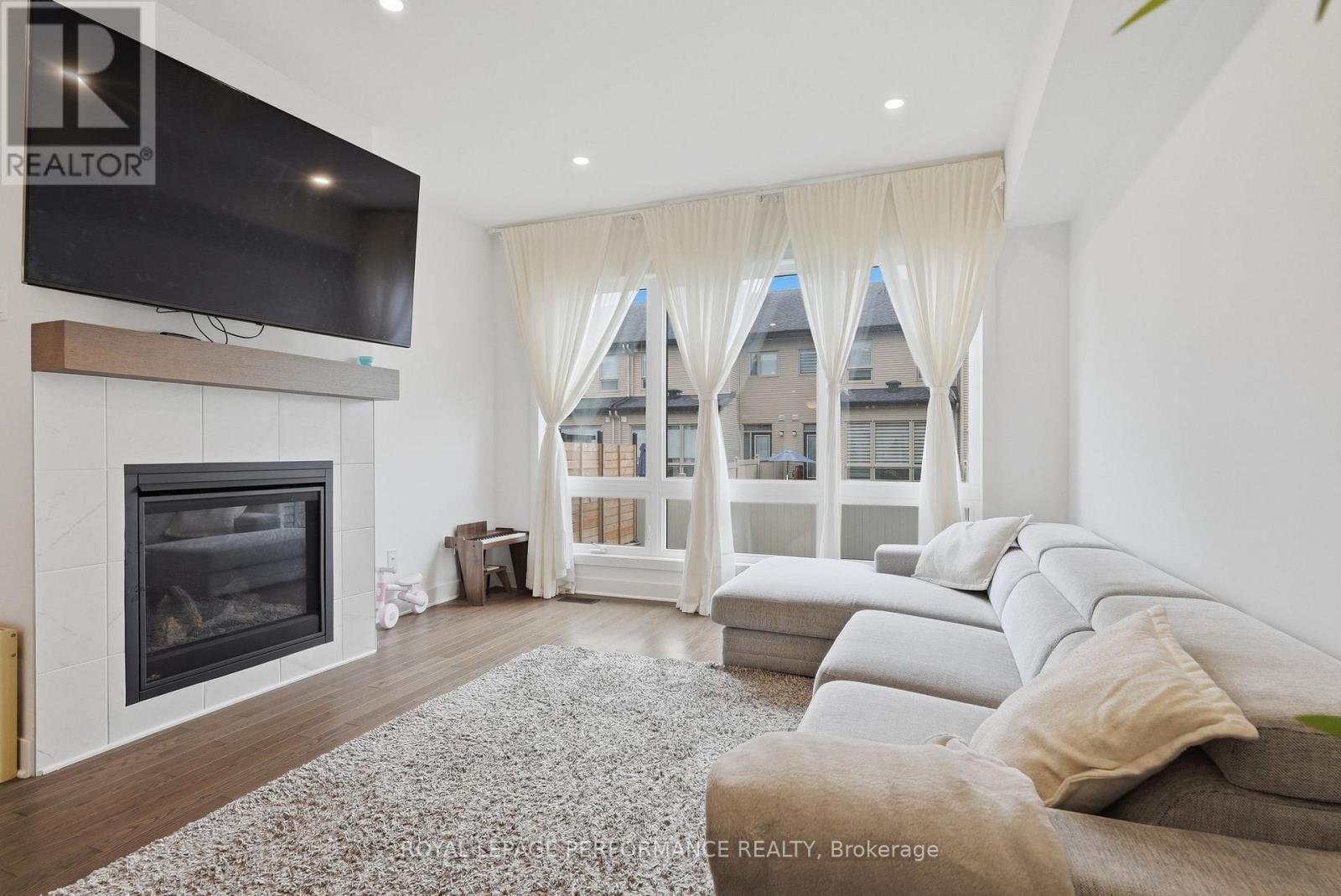 602 Cordelette Circle