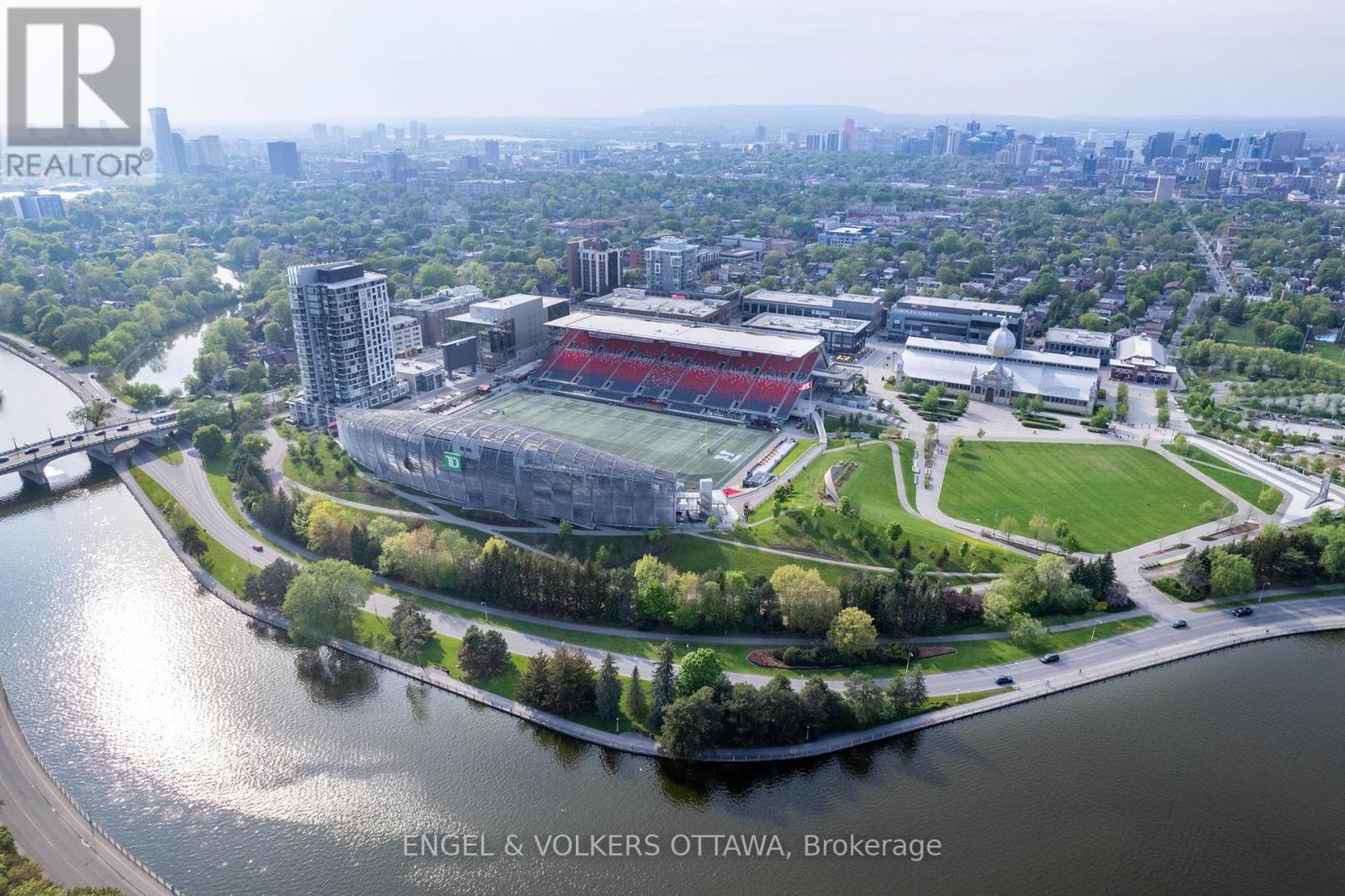 1 Bed, 2 Bath House for Sale in Ottawa – 1501 – 1035 BANK STREET, Ottawa – MLS# X13538858 - Image 40