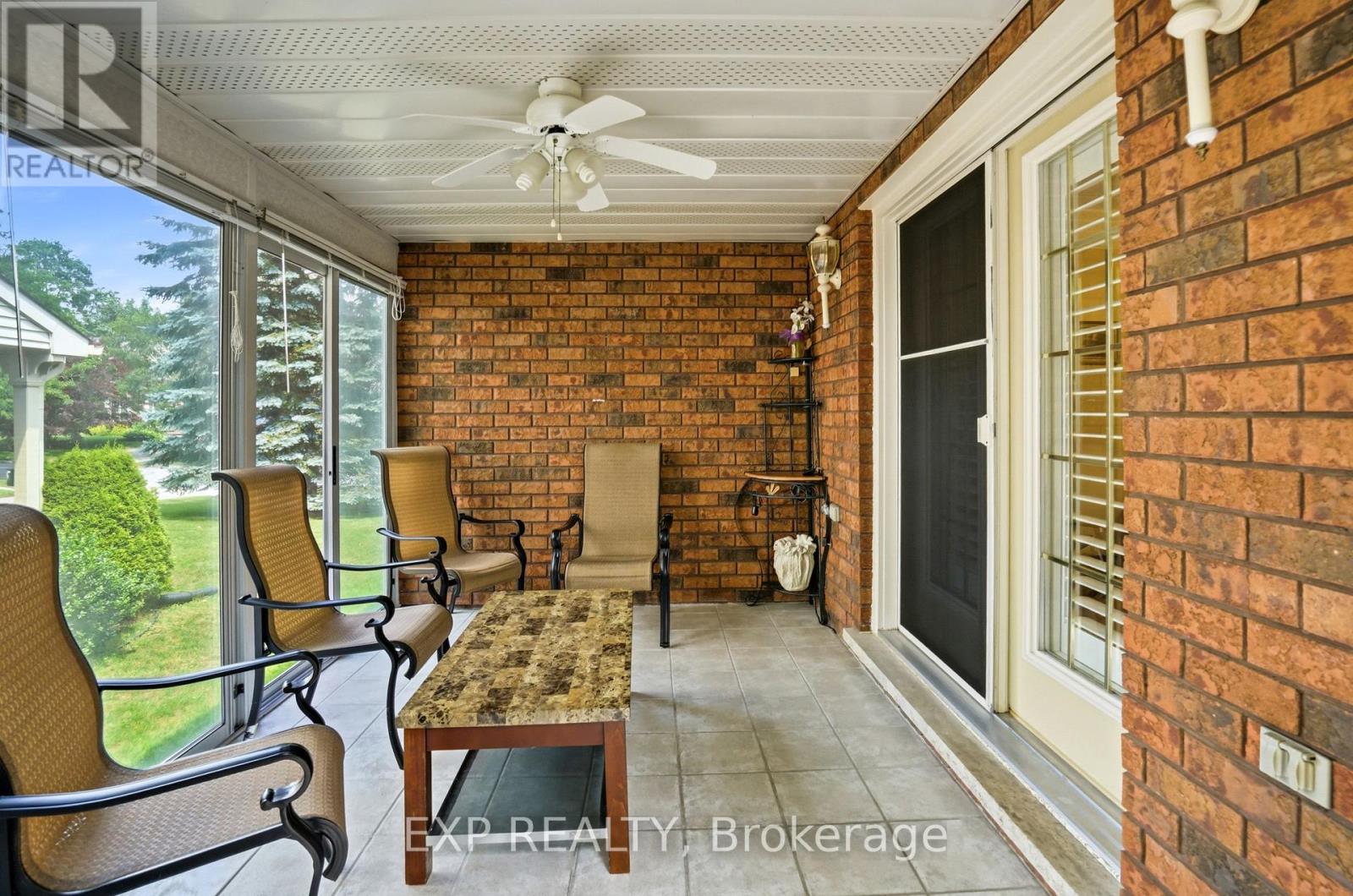 12 FERN GATE - 26