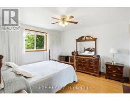 Bedroom - 12 Fern Gate, Pelham, ON L0S1E4 Photo 15