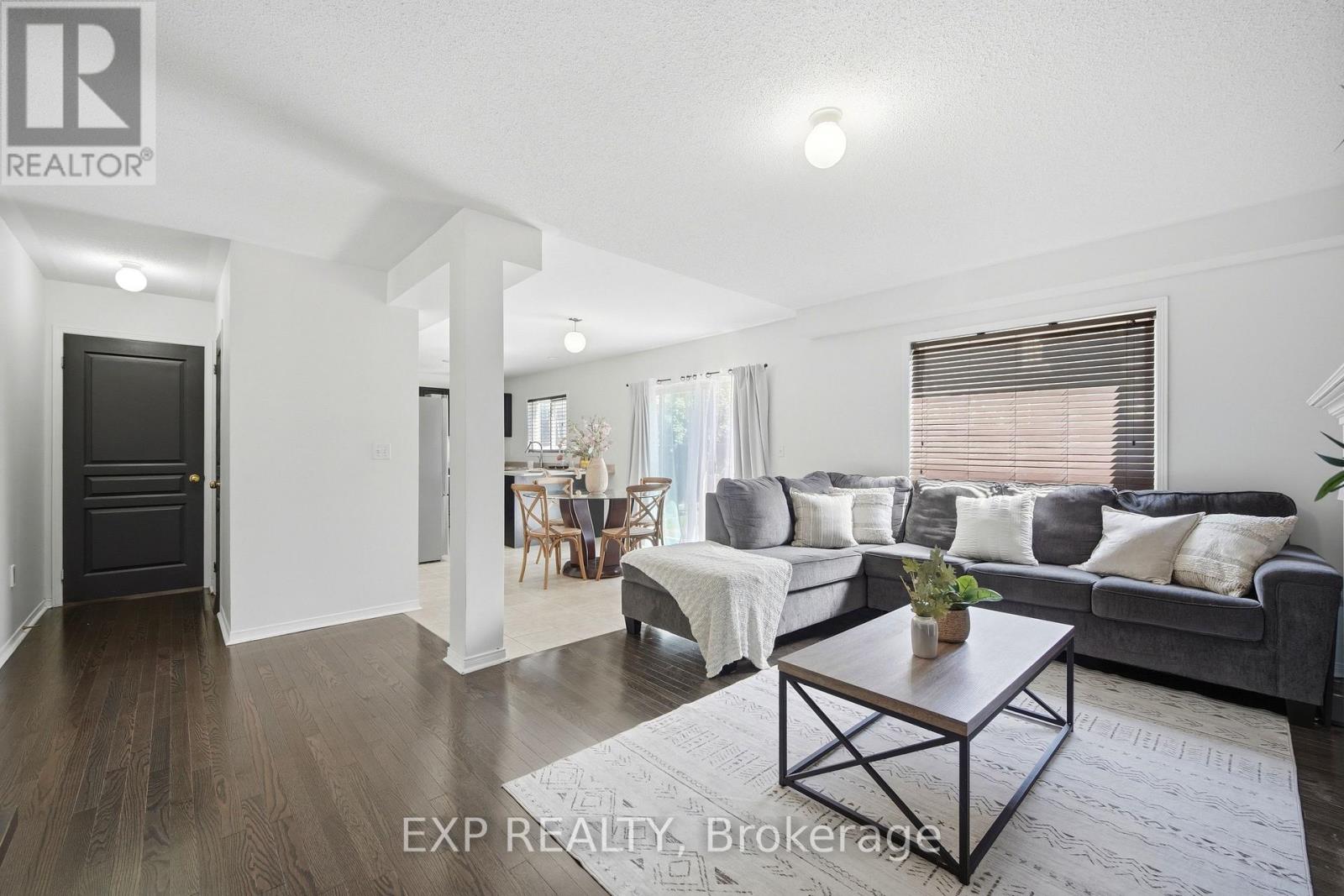 579 SHAFTSBURY STREET - 12