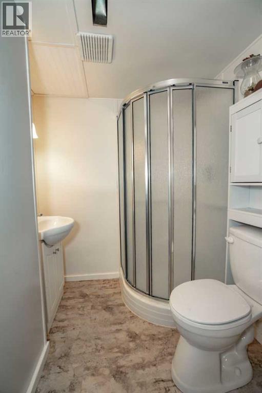 5518 47ave - 19