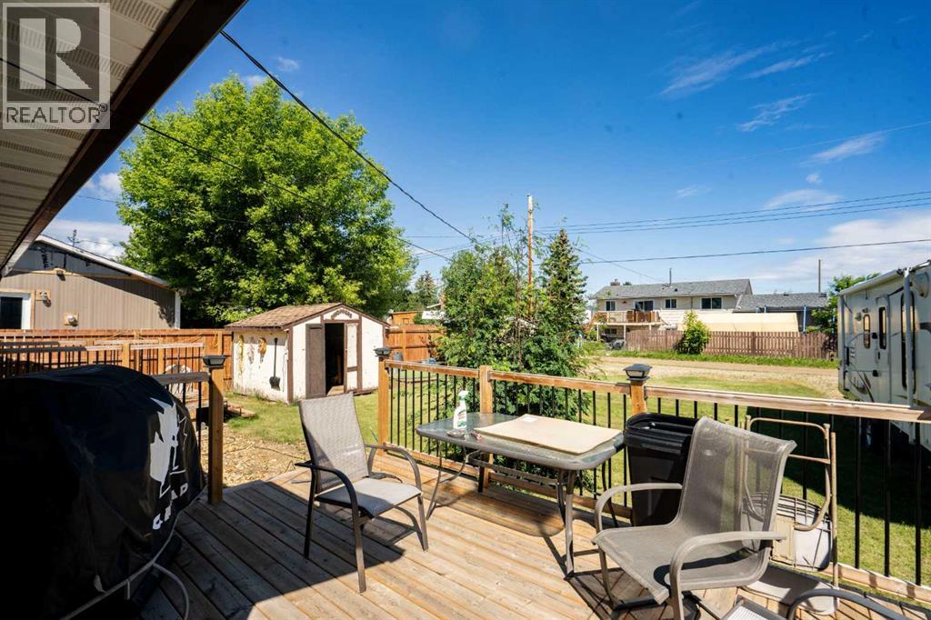 5518 47ave - 2