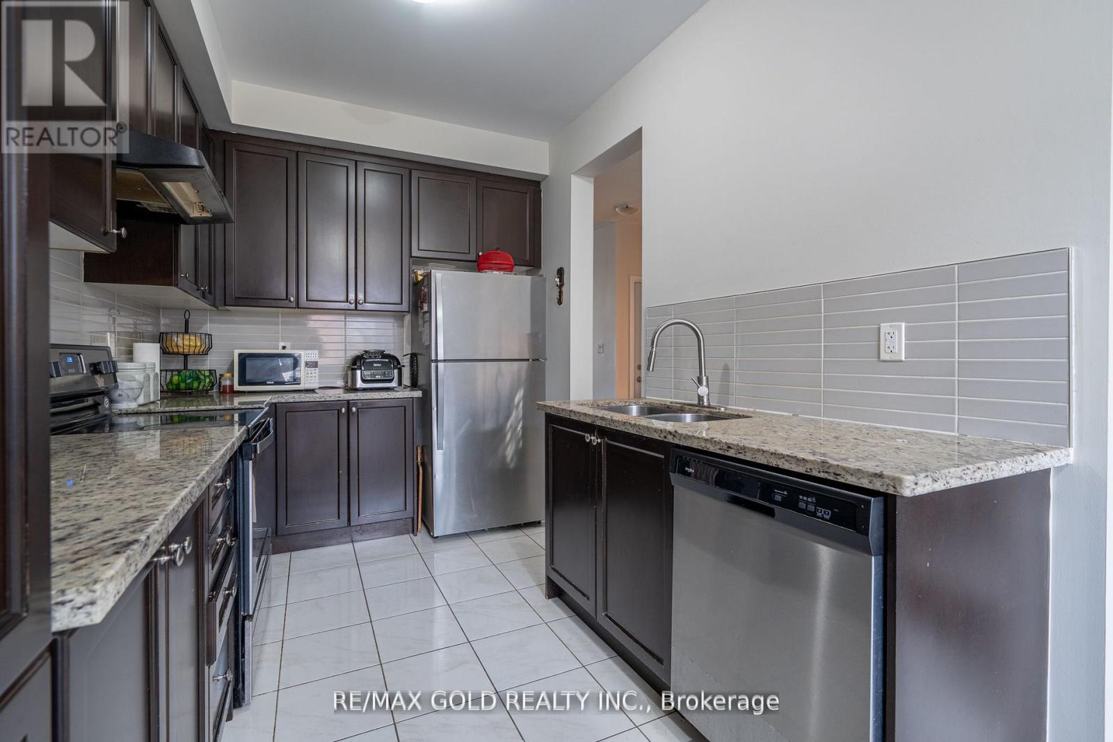 65 VILLADOWNS TRAIL - 9