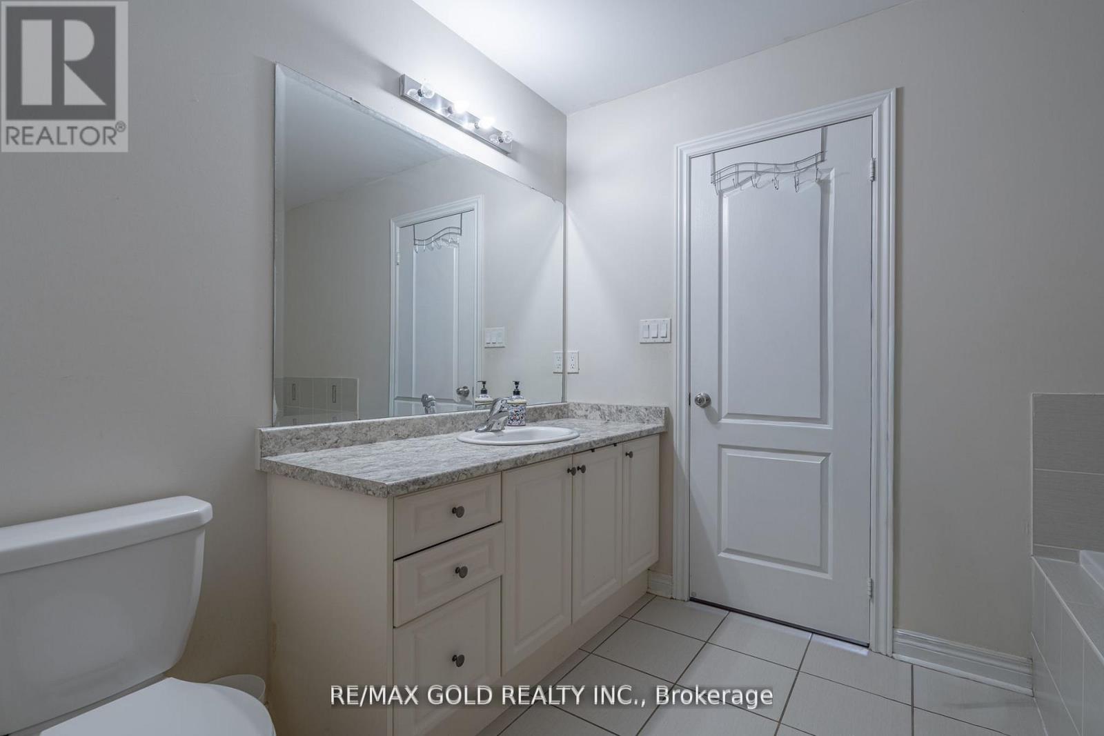 65 VILLADOWNS TRAIL - 19