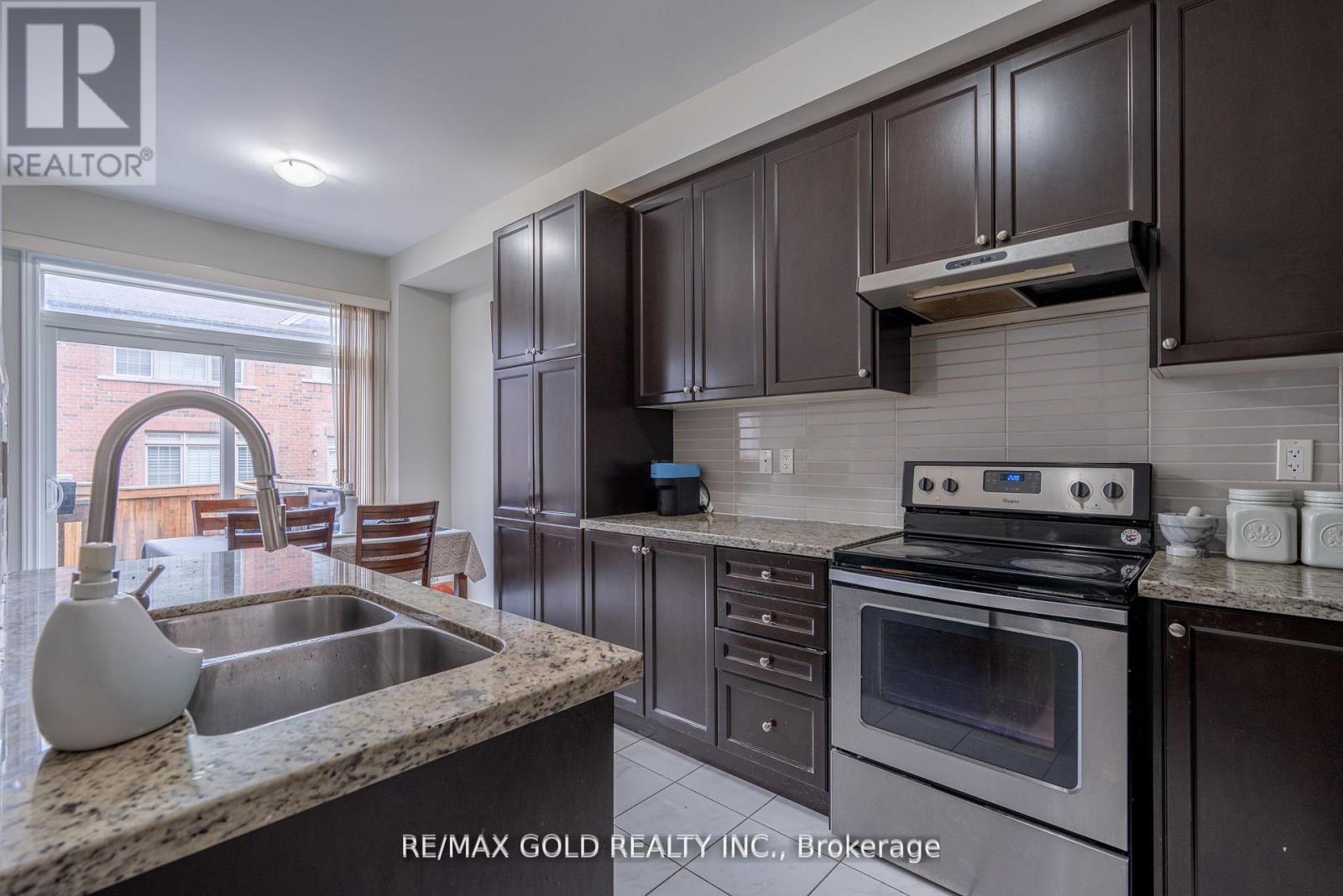 65 VILLADOWNS TRAIL - 11