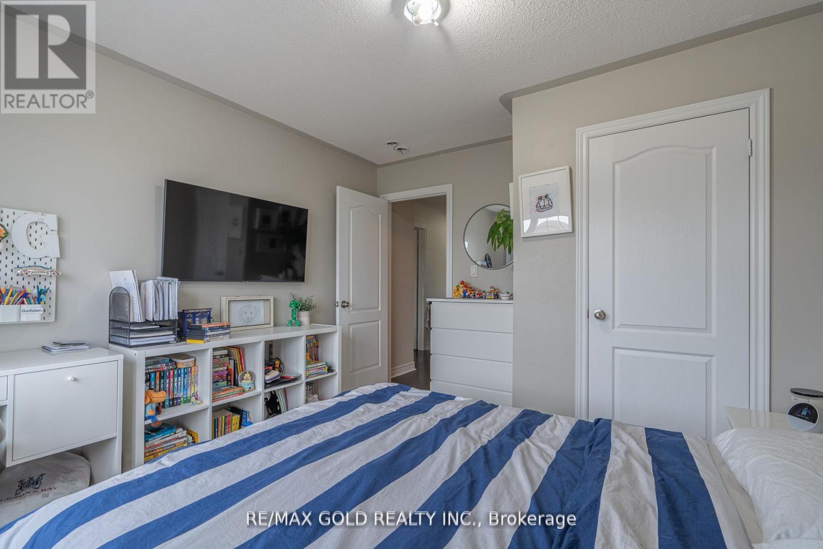 65 VILLADOWNS TRAIL - 21