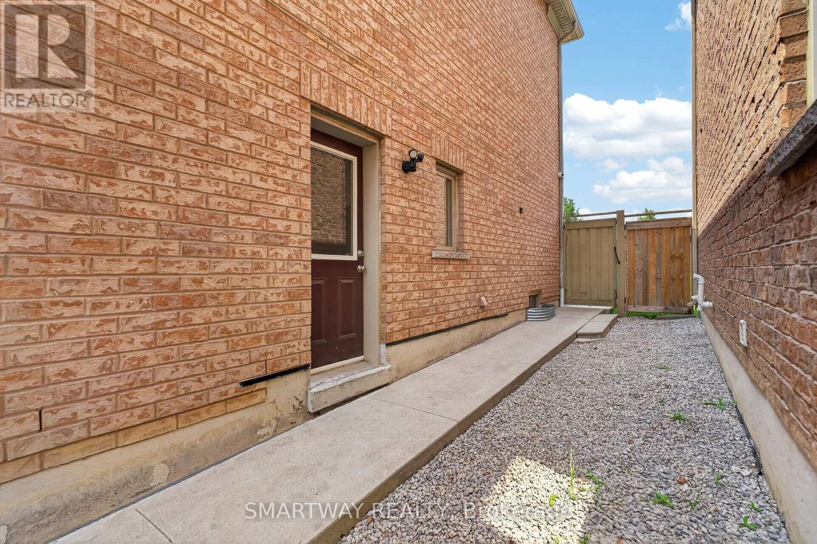 26 FANNING TRAIL - Image 35