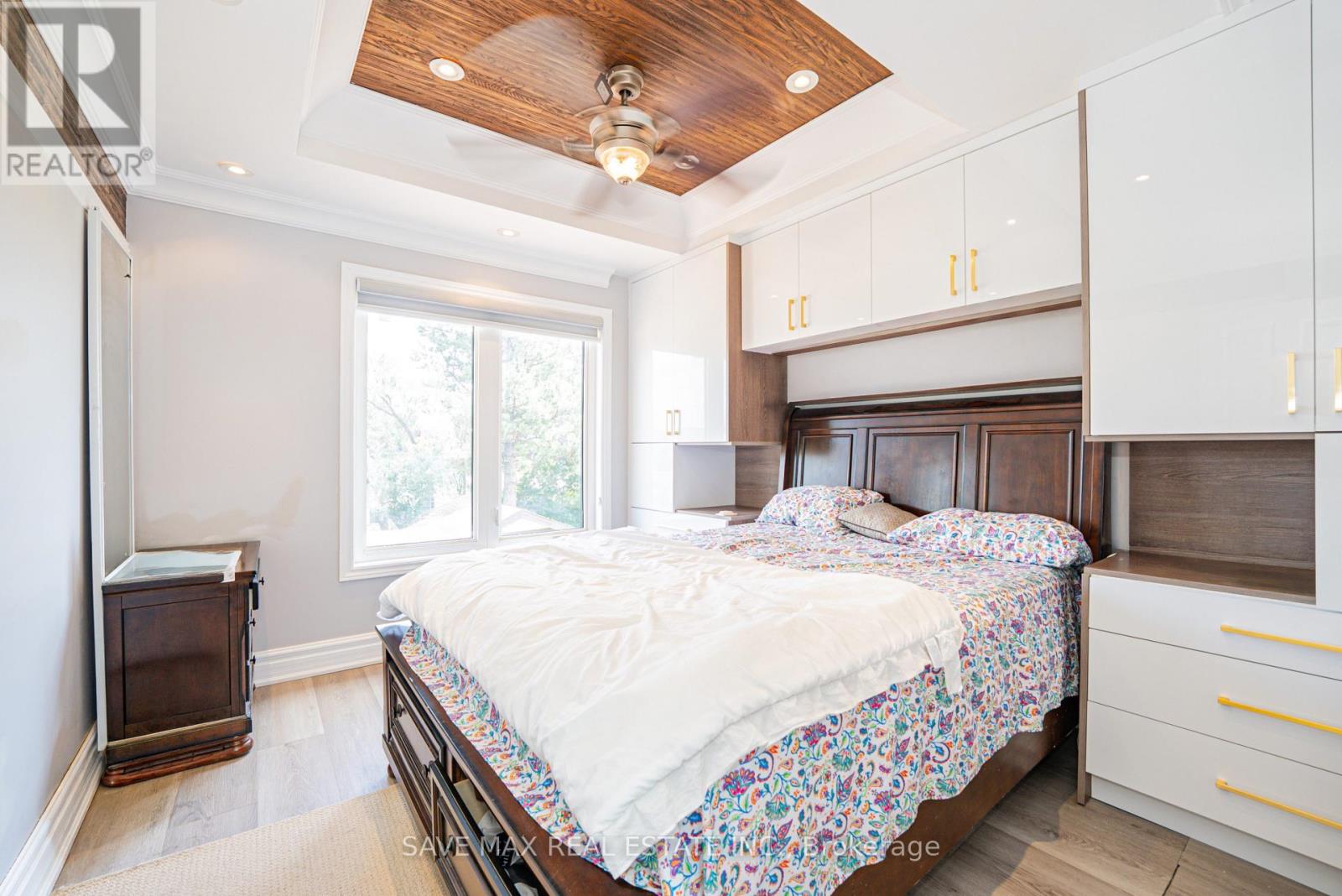 22 FOXACRE ROW - 27