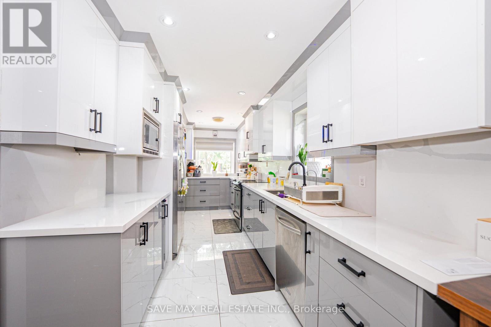 22 FOXACRE ROW - 7