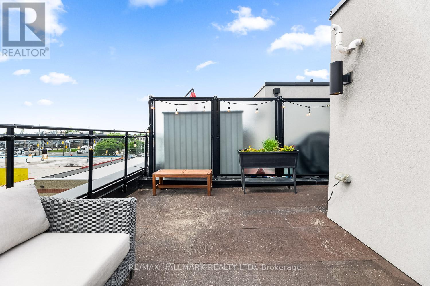 #306 1120 BRIAR HILL AVENUE - 24