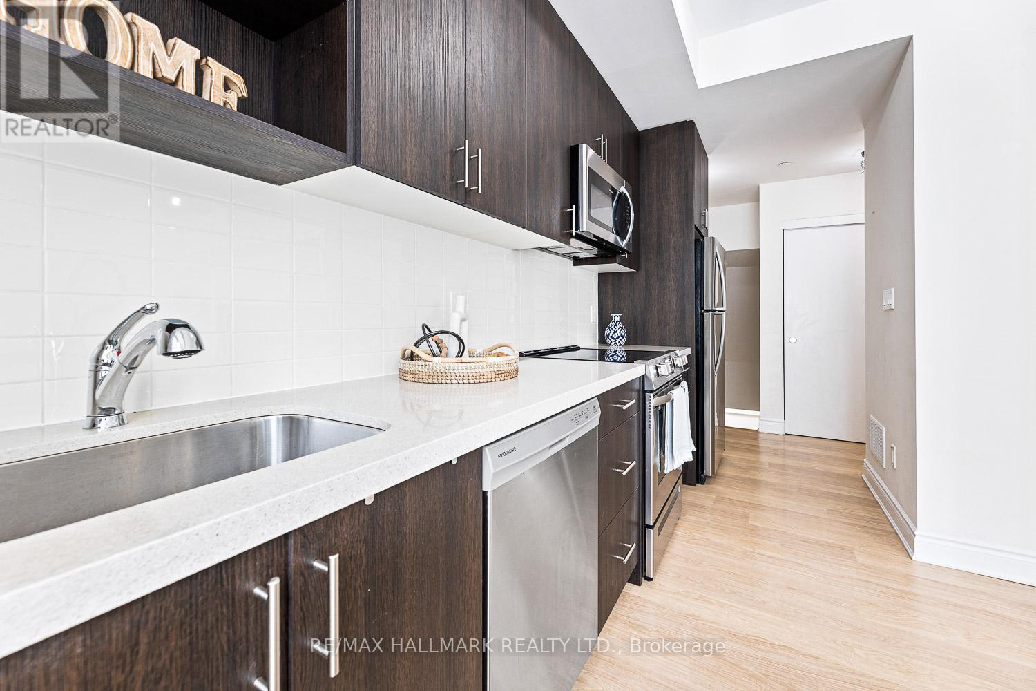 #306 1120 BRIAR HILL AVENUE - 5
