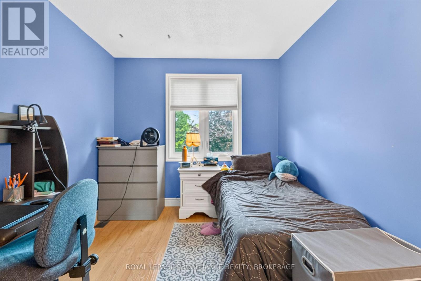 24 BALMORAL COURT - 24