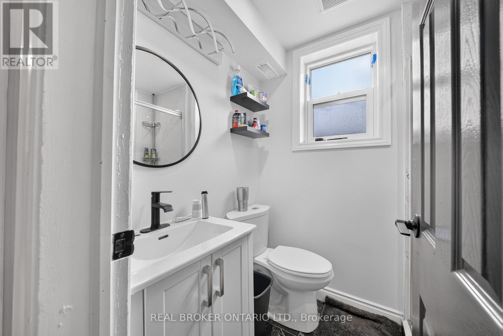 115 GREEN ROAD - 32