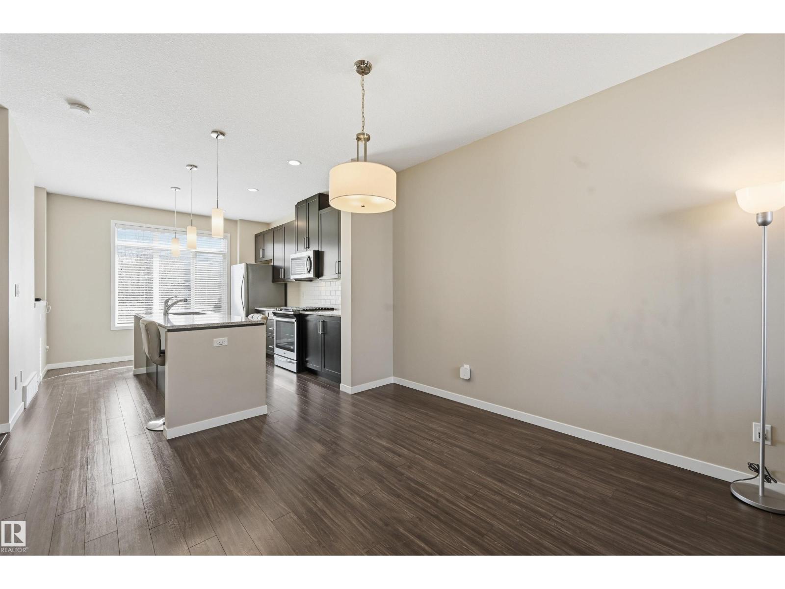 #4 320 SECORD BV NW - 8