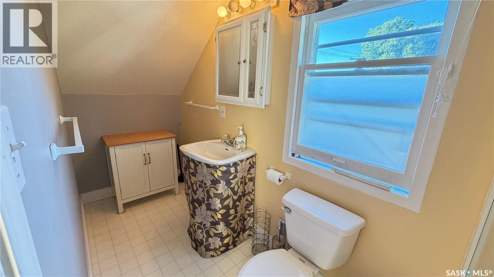 217 2nd AVENUE - 36