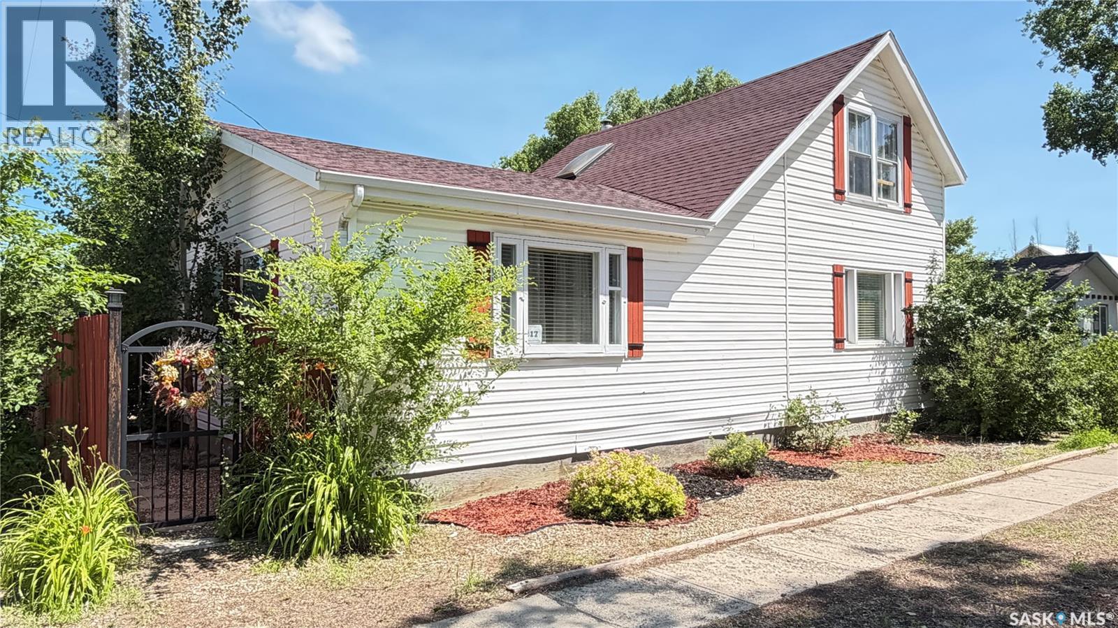 217 2nd AVENUE - 2