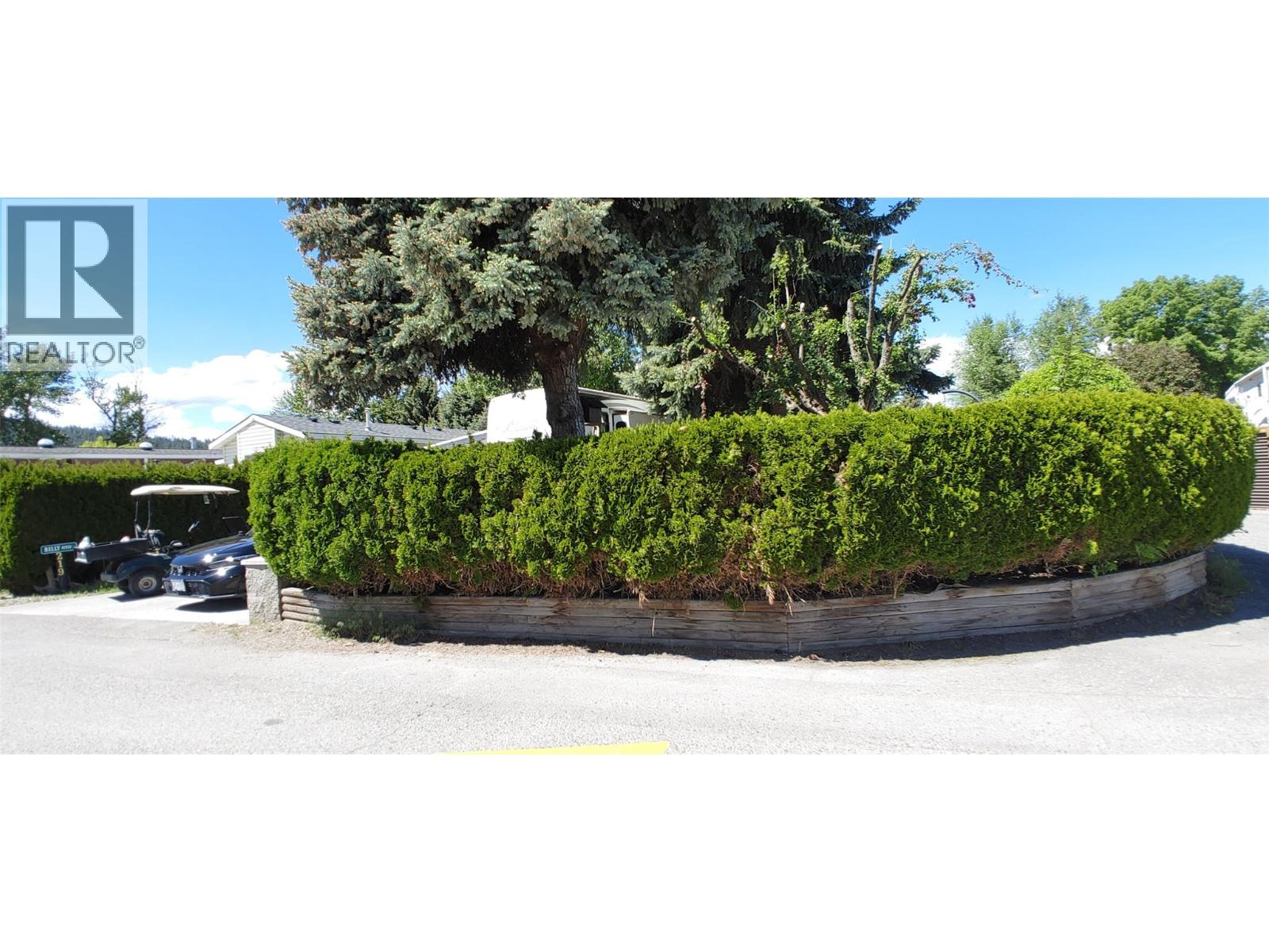 #219 415 Commonwealth Road - 2
