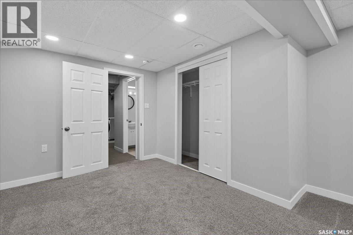 276 Halifax STREET - 15