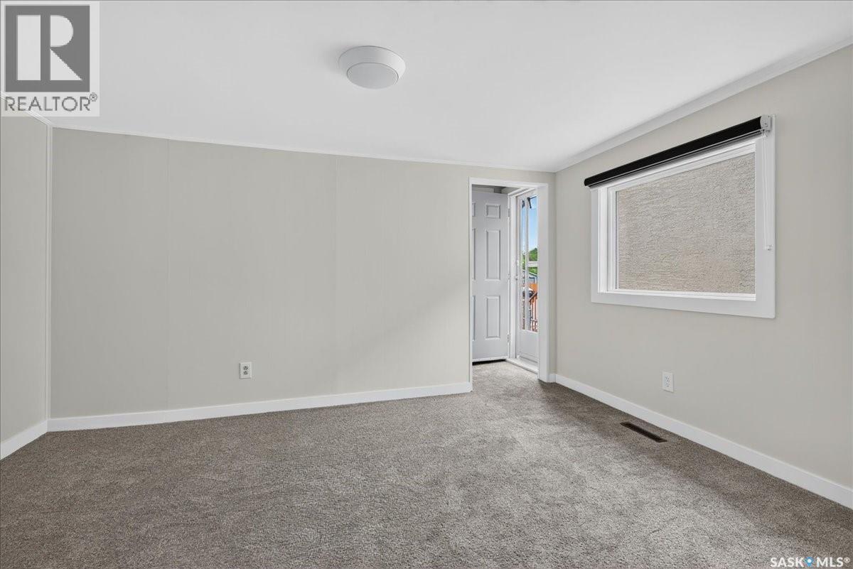 276 Halifax STREET - 16